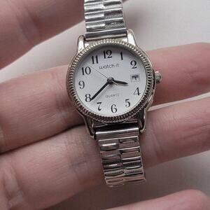 Watch-it Womens Watch White Dial Silver Tone Bracelet Quartz Date Japan Movt